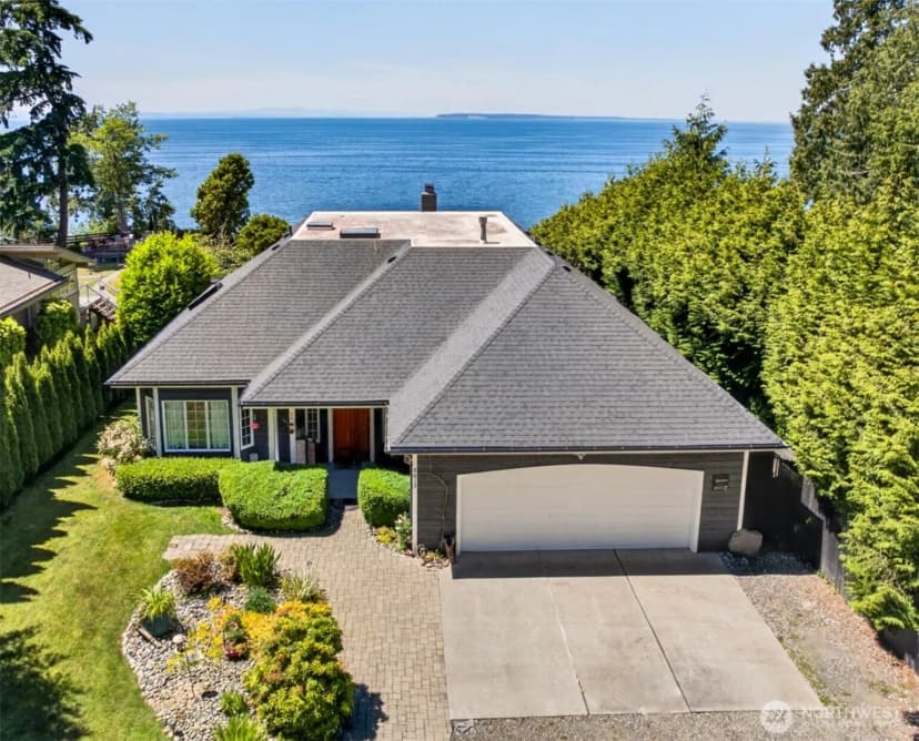Property photo for 8613 Semiahmoo Drive, Blaine