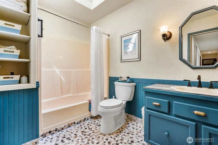 Property photo for 8613 Semiahmoo Drive, Blaine photo 12