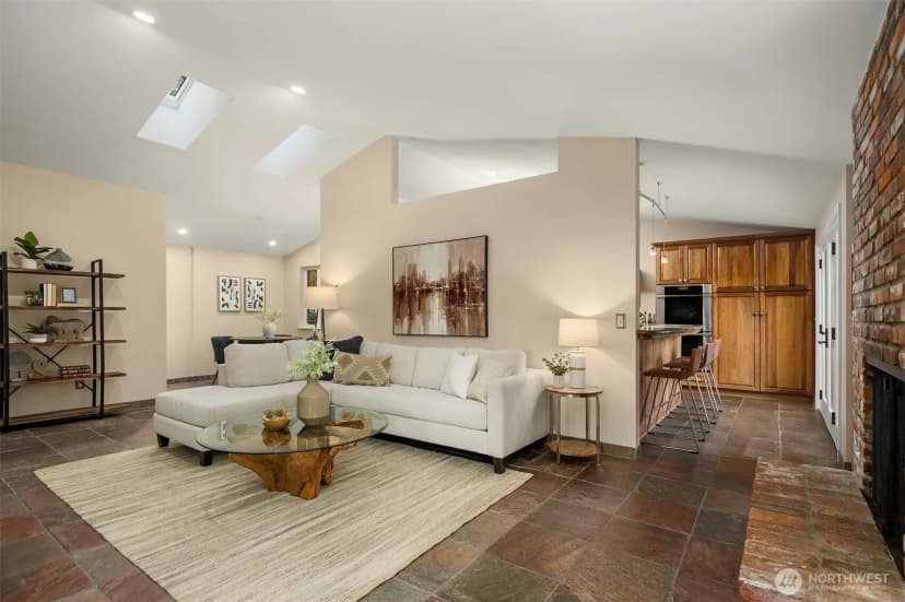 Property photo for 8413 Se 53rd Place, Mercer Island photo 15