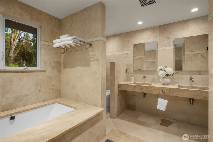 Property photo for 8413 Se 53rd Place, Mercer Island photo 26