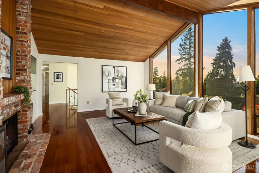 Property photo for 8413 Se 53rd Place, Mercer Island photo 6