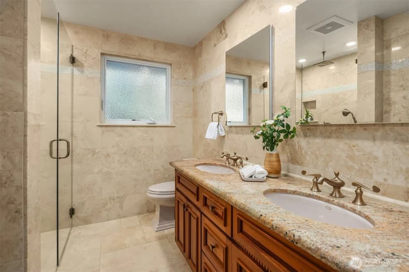Property photo for 8413 Se 53rd Place, Mercer Island photo 20