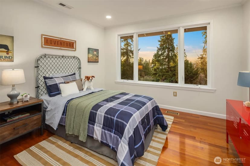 Property photo for 8413 Se 53rd Place, Mercer Island photo 18