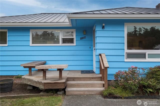 Property photo for 1123 Forest Glen Road, Oak Harbor photo 2