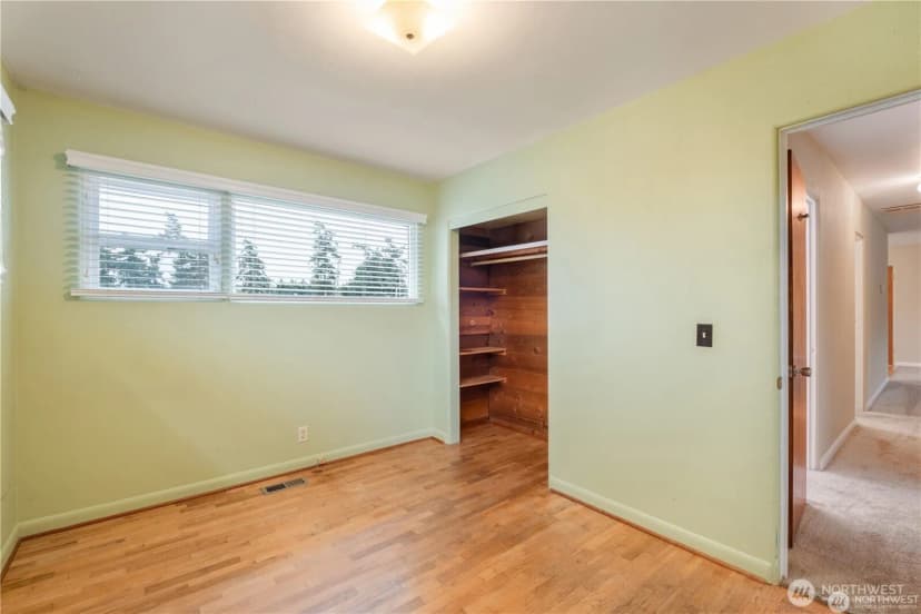 Property photo for 1123 Forest Glen Road, Oak Harbor photo 22