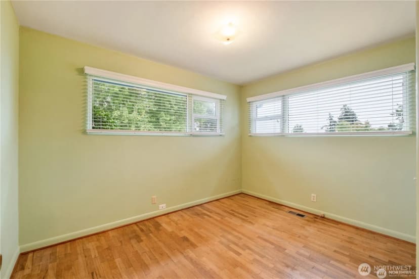 Property photo for 1123 Forest Glen Road, Oak Harbor photo 21