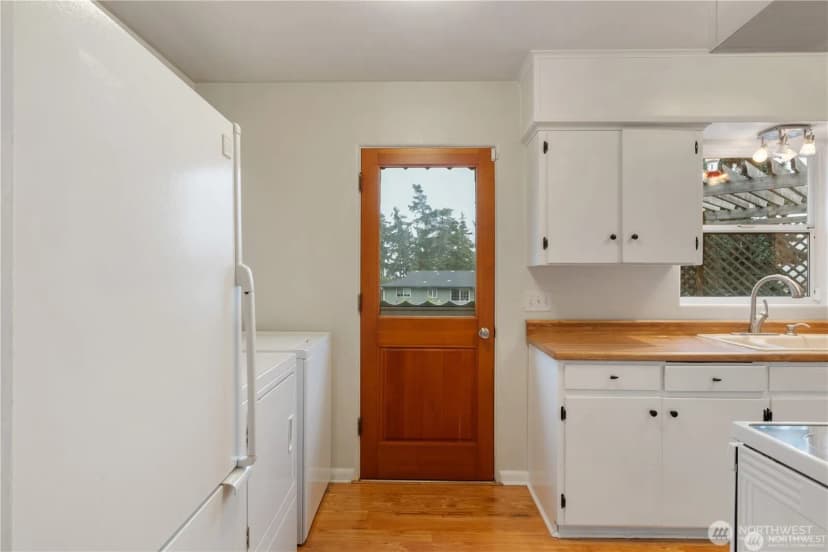 Property photo for 1123 Forest Glen Road, Oak Harbor photo 15