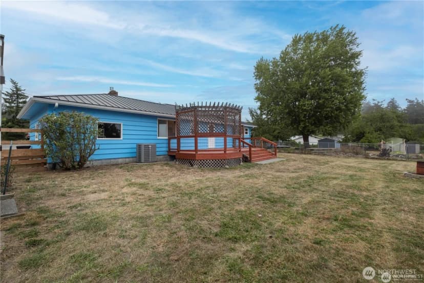 Property photo for 1123 Forest Glen Road, Oak Harbor photo 25