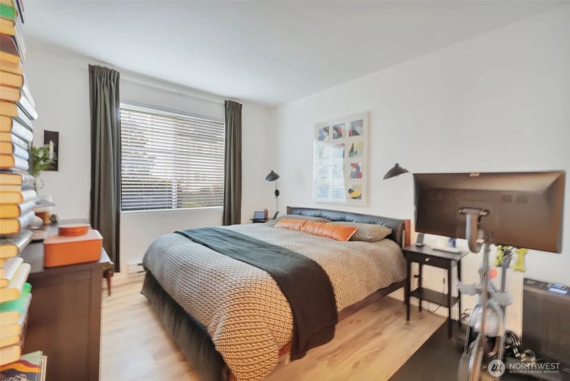 Property photo for 23519 55th Avenue S #12-1, Kent photo 15