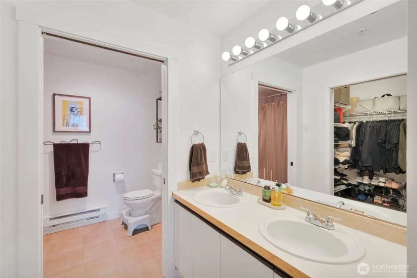 Property photo for 23519 55th Avenue S #12-1, Kent photo 17