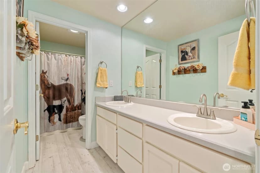 Property photo for 14415 Ne Mountain View Drive, Battle Ground photo 23