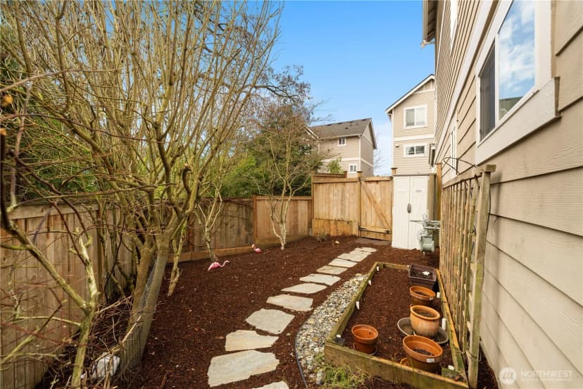 Property photo for 10130 Holman Road Nw #a, Seattle photo 18