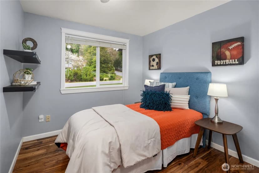 Property photo for 21239 Ne 10th Place, Sammamish photo 17