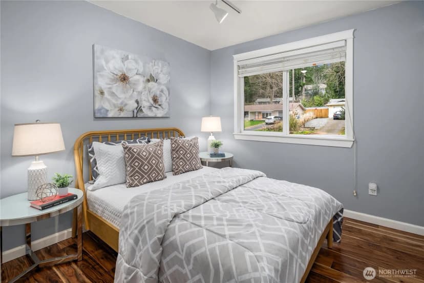 Property photo for 21239 Ne 10th Place, Sammamish photo 19