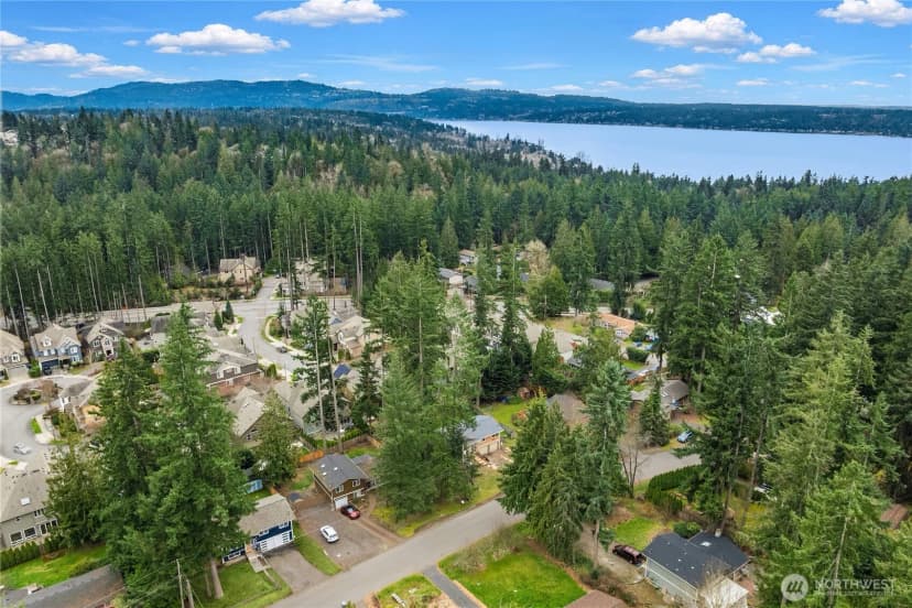 Property photo for 21239 Ne 10th Place, Sammamish photo 37