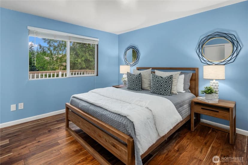 Property photo for 21239 Ne 10th Place, Sammamish photo 15