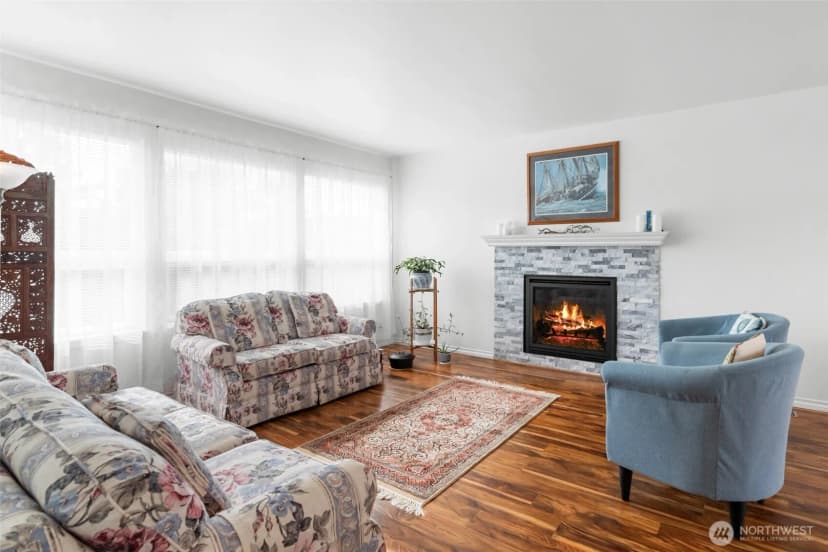 Property photo for 1205 195th Street, Long Beach photo 7