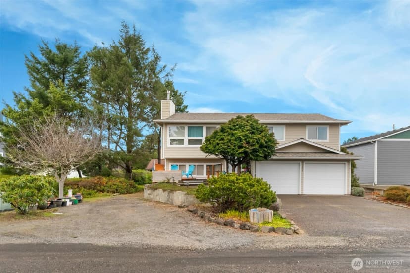 Property photo for 1205 195th Street, Long Beach photo 20