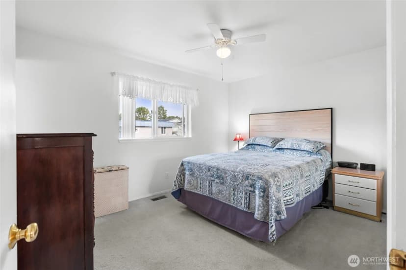 Property photo for 1205 195th Street, Long Beach photo 14