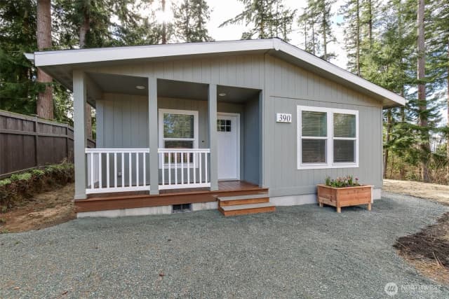 Property photo for 390 Ledgewood Beach Road, Coupeville