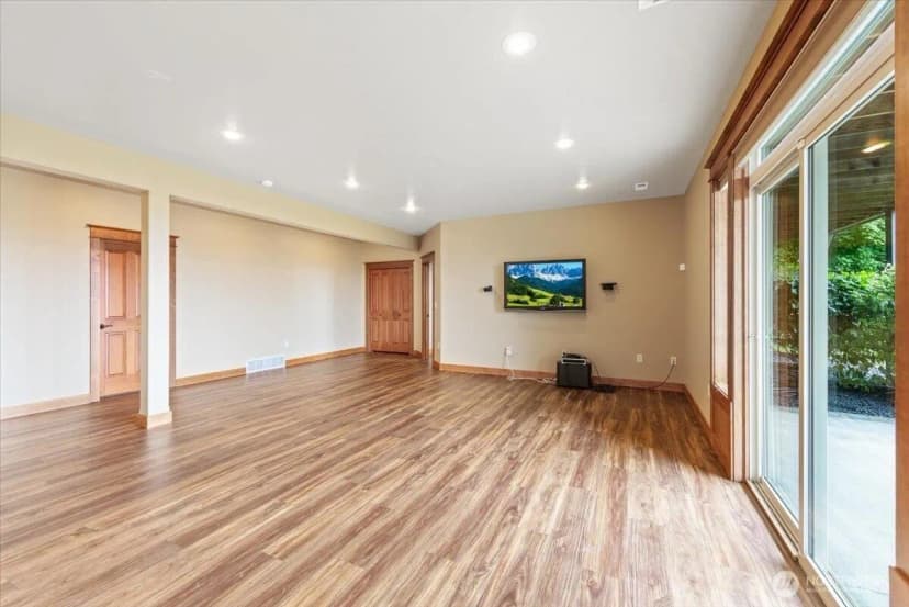 Property photo for 10321 N Navaho Drive, Spokane photo 31