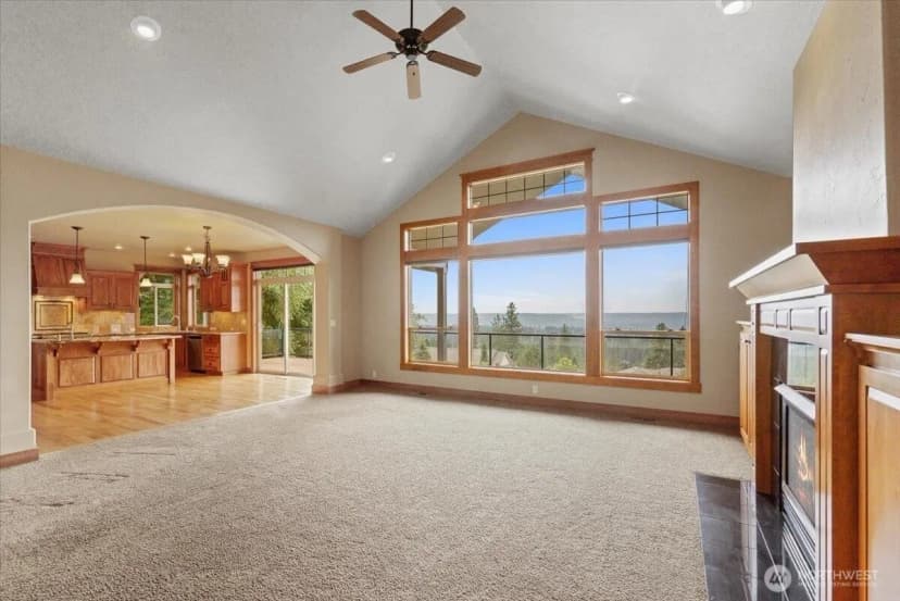 Property photo for 10321 N Navaho Drive, Spokane photo 10