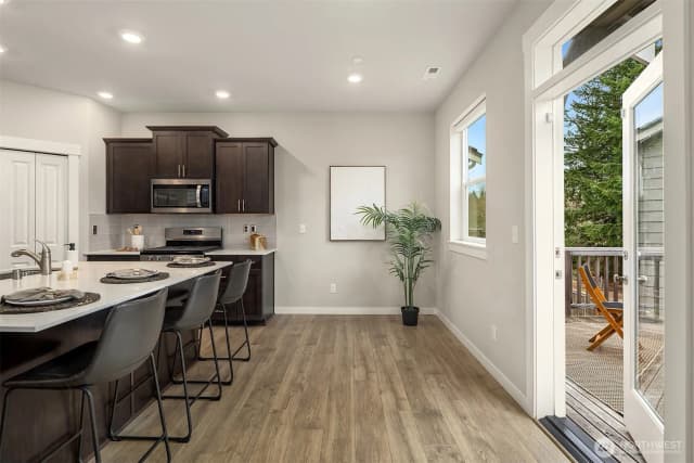 Property photo for 27926 219th Place Se, Maple Valley photo 5