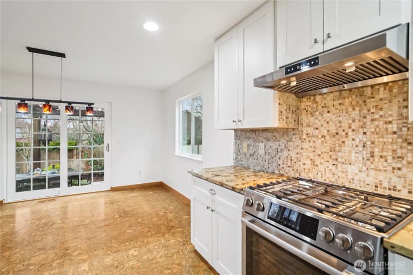 Property photo for 23918 Se 5th Street, Sammamish photo 12