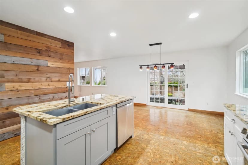 Property photo for 23918 Se 5th Street, Sammamish photo 13