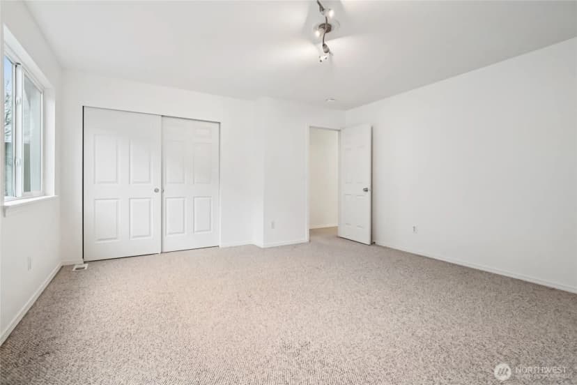 Property photo for 23918 Se 5th Street, Sammamish photo 18