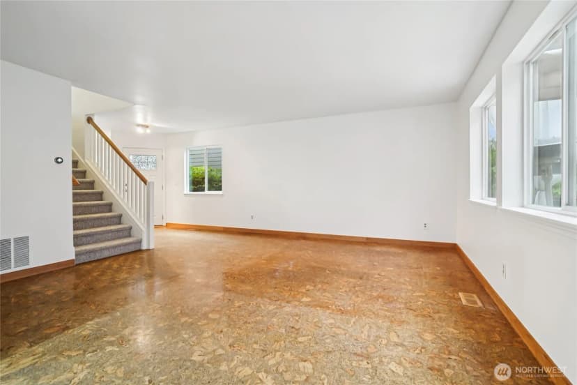 Property photo for 23918 Se 5th Street, Sammamish photo 4