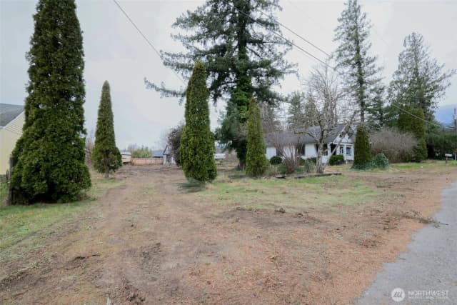 Property photo for 239 6th Street, Gold Bar photo 3