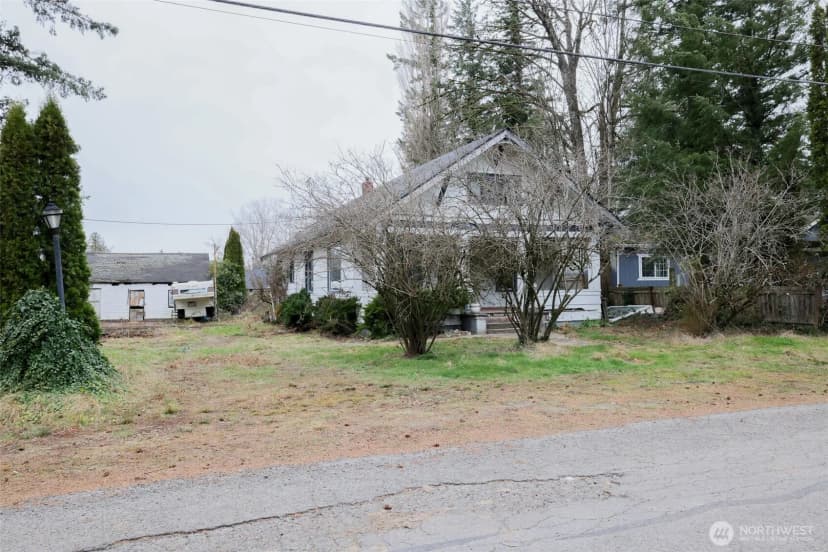 Property photo for 239 6th Street, Gold Bar photo 2