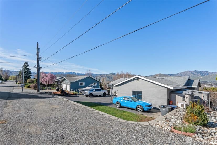 Property photo for 1716 N Anne Avenue, East Wenatchee photo 5