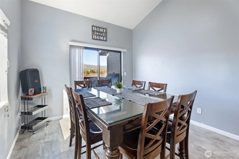 Property photo for 1716 N Anne Avenue, East Wenatchee photo 13
