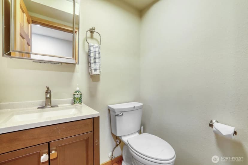 Property photo for 9615 Ne 201st Street, Bothell photo 10