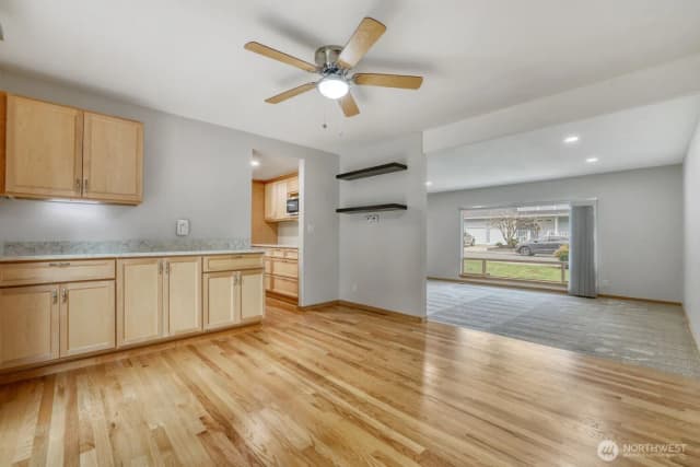 Property photo for 9615 Ne 201st Street, Bothell photo 4