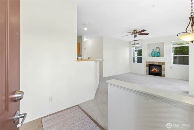Property photo for 529 241st Lane Se, Sammamish photo 3
