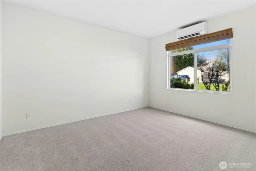 Property photo for 529 241st Lane Se, Sammamish photo 16