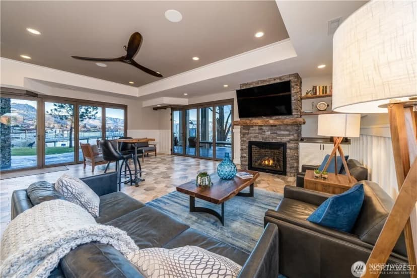 Property photo for 1350 W Woodin Avenue #c33, Chelan photo 16