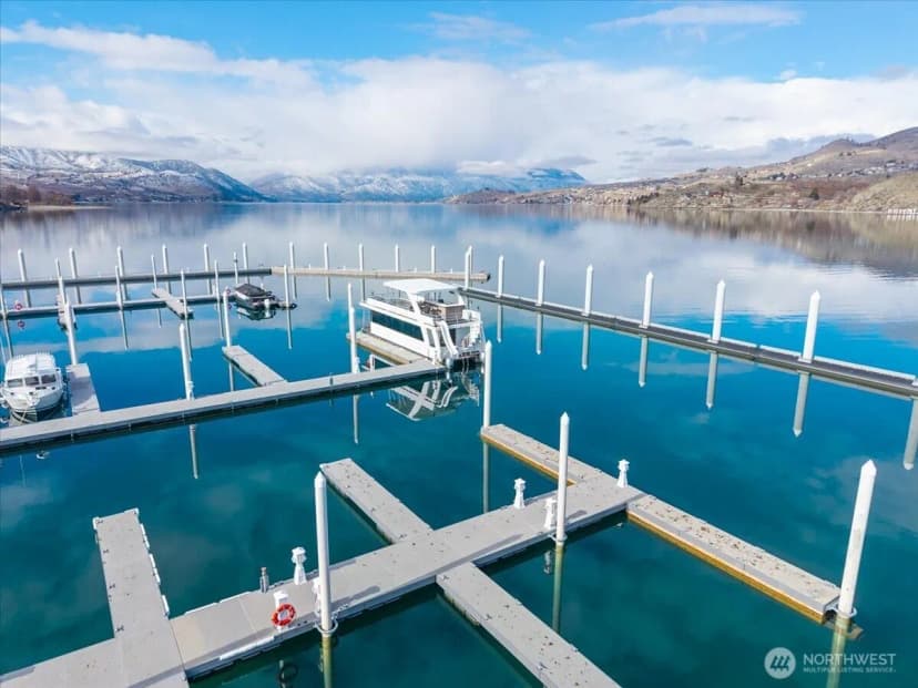Property photo for 1350 W Woodin Avenue #c33, Chelan photo 8
