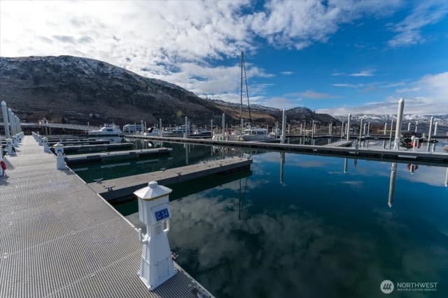 Property photo for 1350 W Woodin Avenue #c33, Chelan photo 3