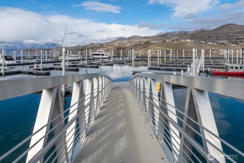 Property photo for 1350 W Woodin Avenue #c33, Chelan photo 12