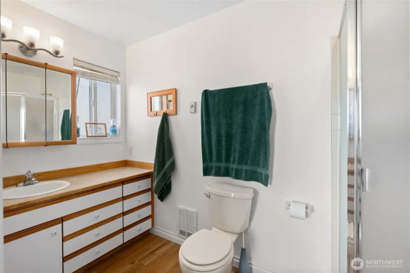 Property photo for 13021 Road 12.7 Nw, Quincy photo 17