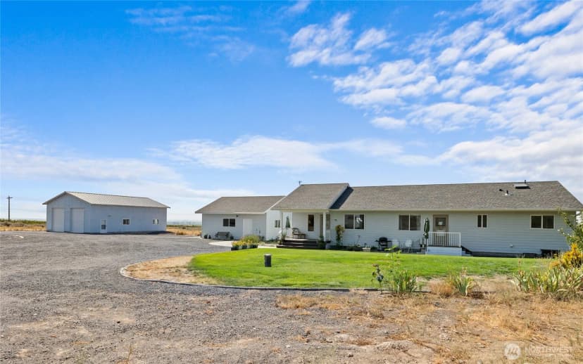 Property photo for 13021 Road 12.7 Nw, Quincy