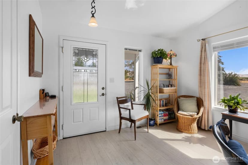Property photo for 13021 Road 12.7 Nw, Quincy photo 3