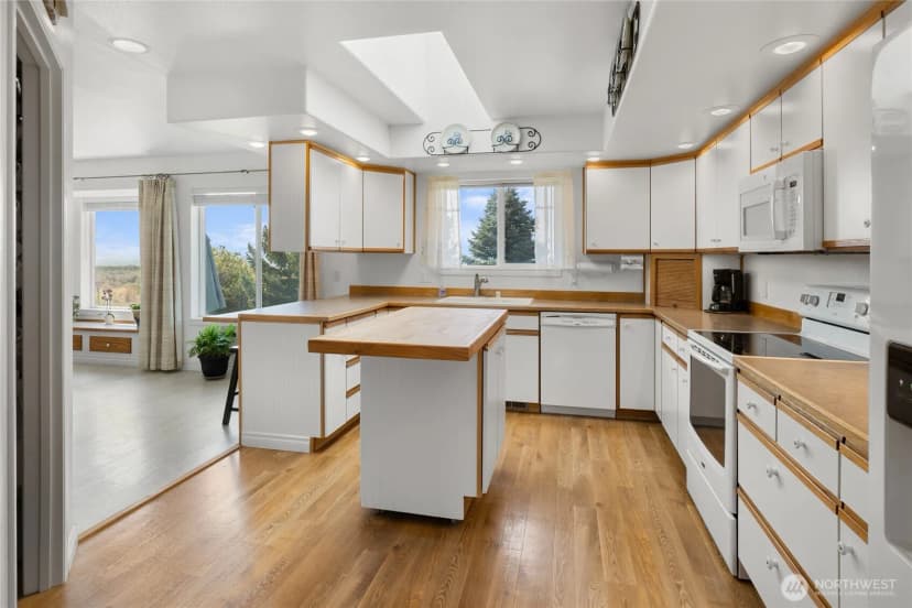 Property photo for 13021 Road 12.7 Nw, Quincy photo 9