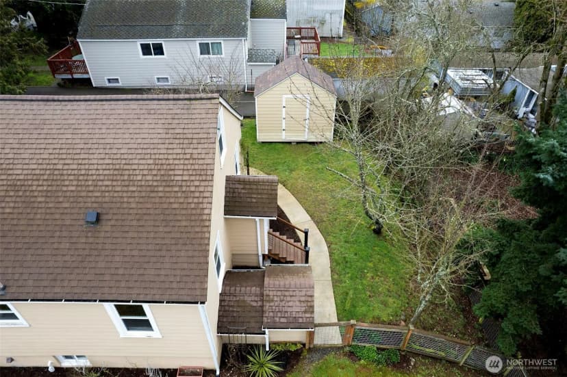 Property photo for 10633 21st Avenue Sw, Seattle photo 35