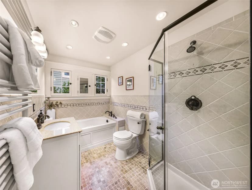Property photo for 2333 Federal Avenue E, Seattle photo 26