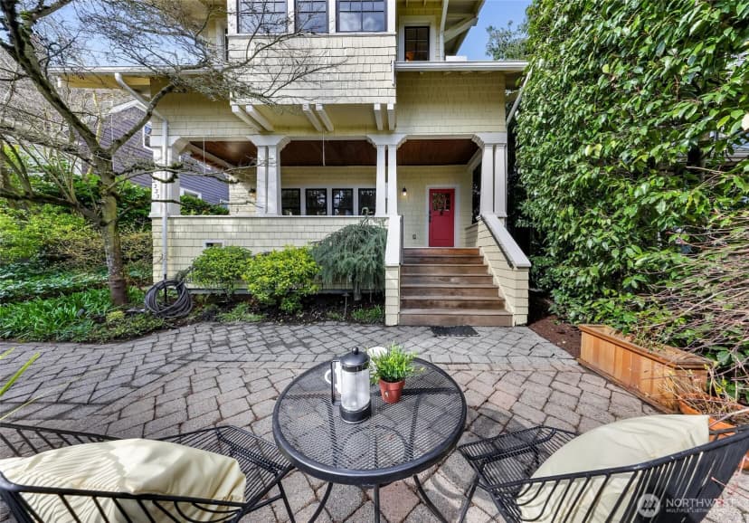 Property photo for 2333 Federal Avenue E, Seattle photo 36